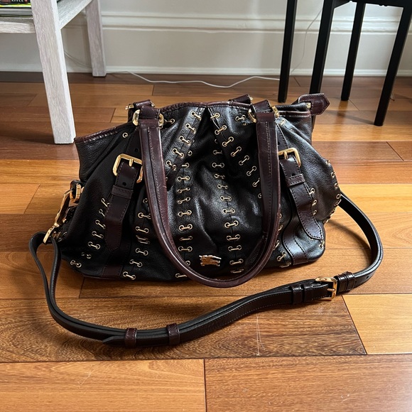 Burberry authentic bag - Picture 2 of 6